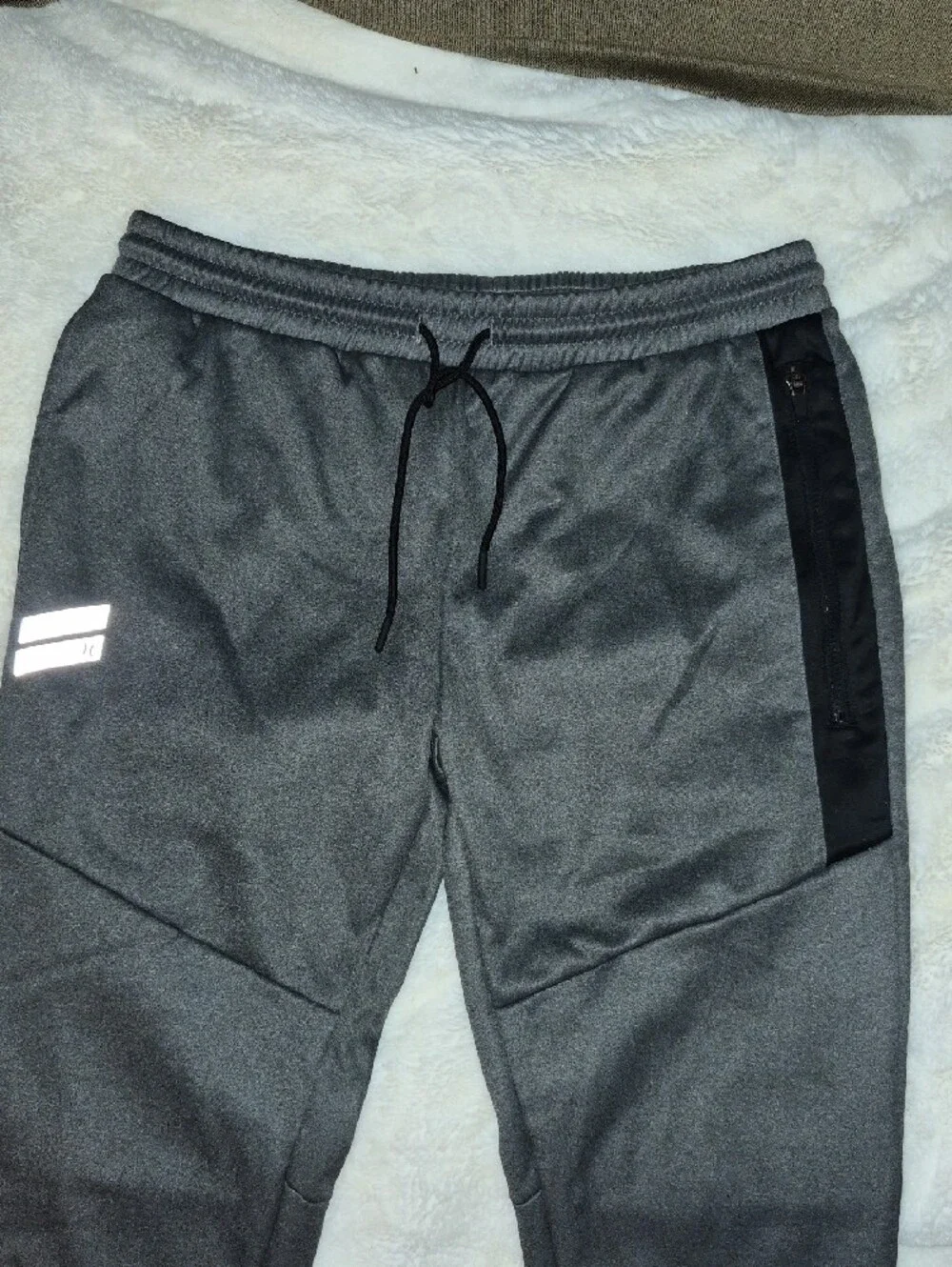 Hurley Men's Gray Tech Reflective Fleece Athletic Joggers